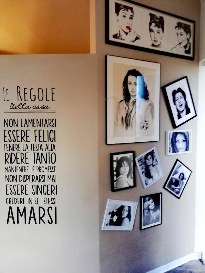 Casolare Isabella "Il Rifugio Dei Vinili" And Alice'S Room Ponsacco Bagian luar foto